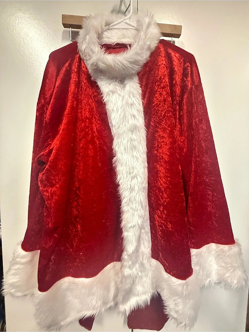 Plush deluxe Santa suit Costume - coat, pants and hat.